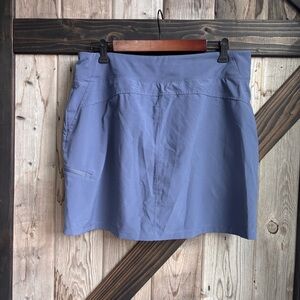 Orvis blue skort size large
